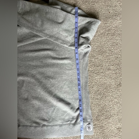 Men’s Reigning Champs MidWeight Terry Crewneck | Size medium - Picture 7 of 7